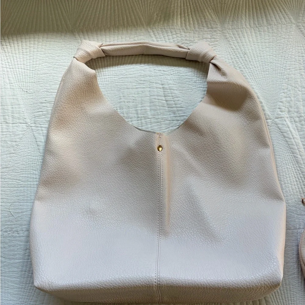 NWOT By Anthropologie The Love Knot Slouchy Bag in Cream - Picture 4 of 6